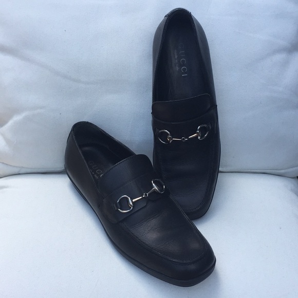 Gucci Shoes - Gucci Italian ladies loafer(6.5)